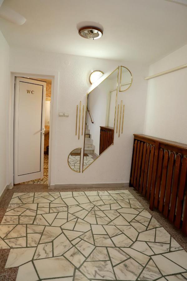 Hotel Mishel Kocserinovo Kültér fotó