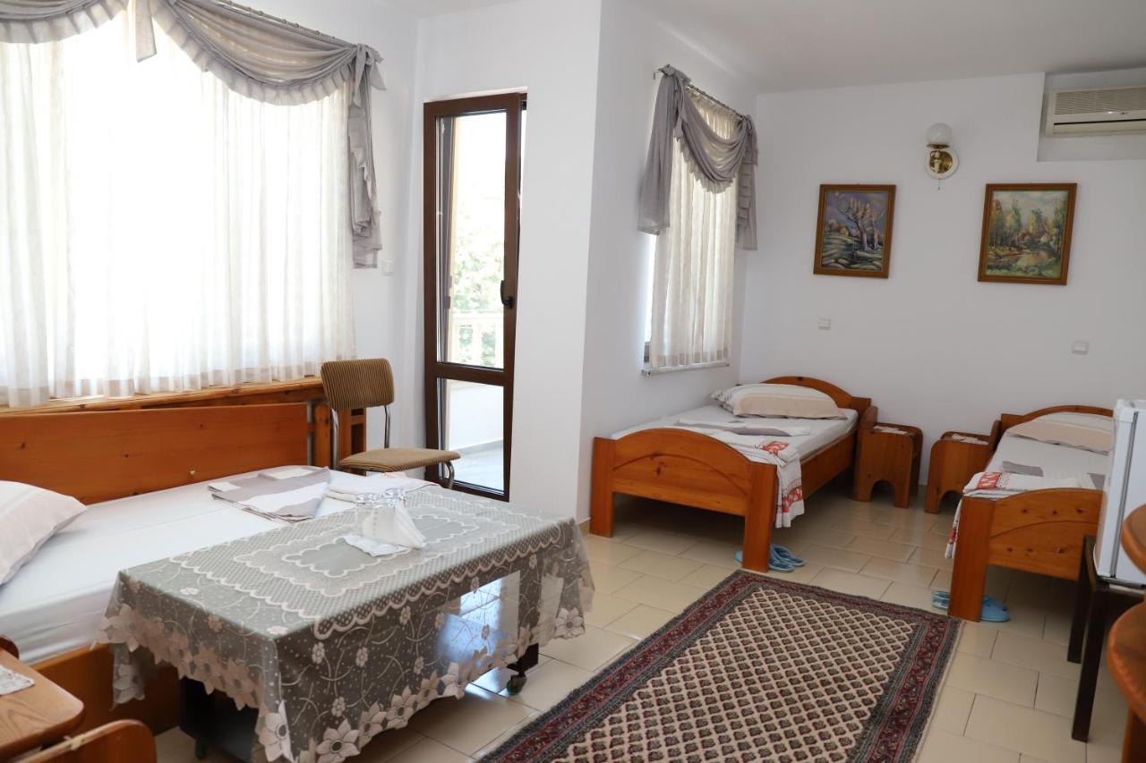 Hotel Mishel Kocserinovo Kültér fotó