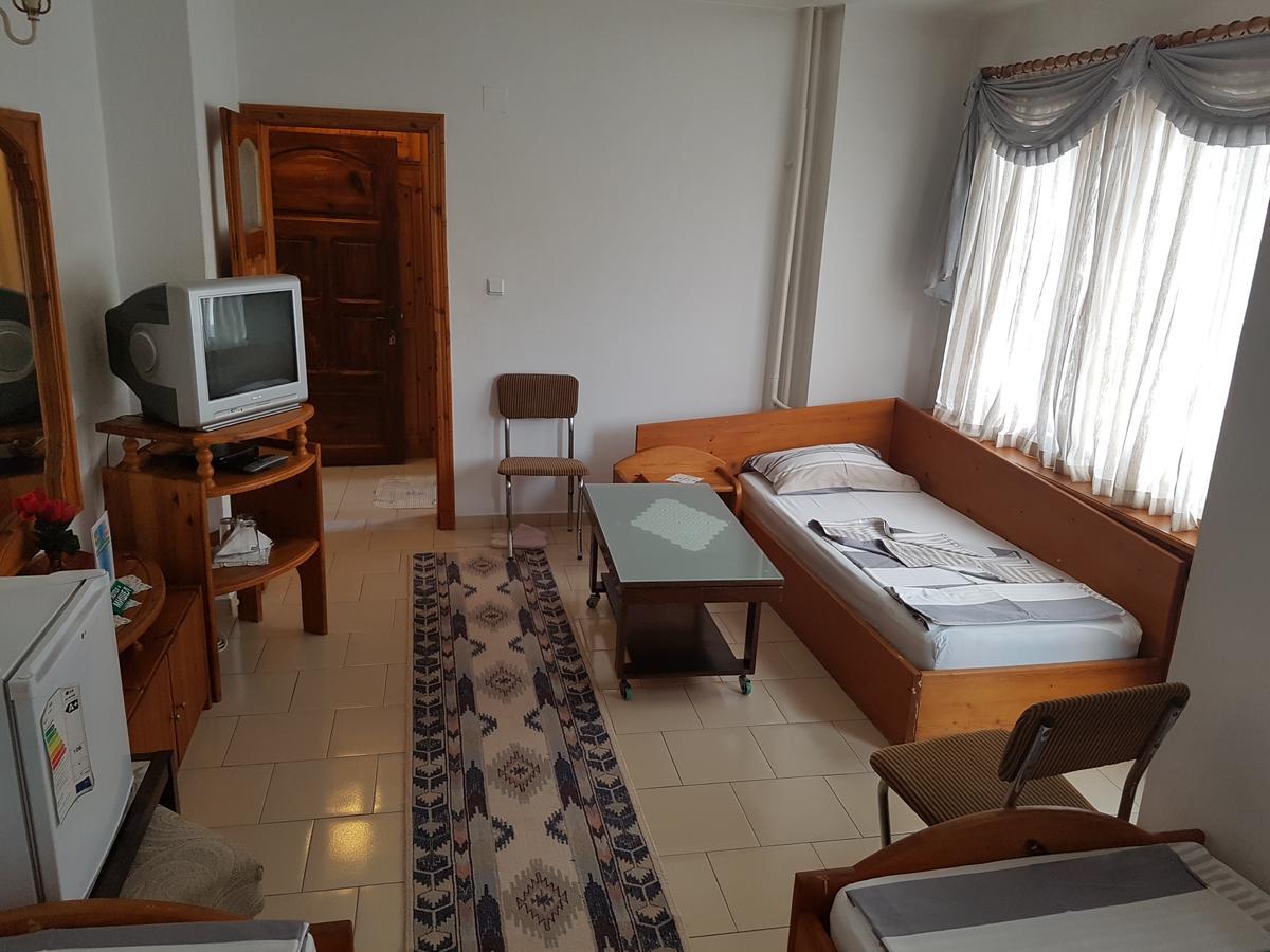 Hotel Mishel Kocserinovo Kültér fotó